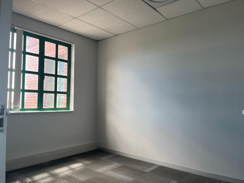 To Let commercial Property for Rent in Claremont Western Cape